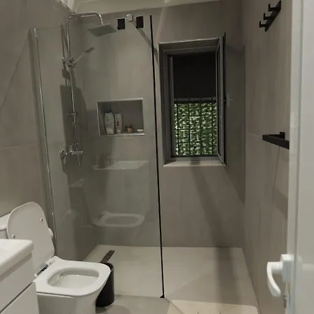 Hidden Gem 1 * Tirana